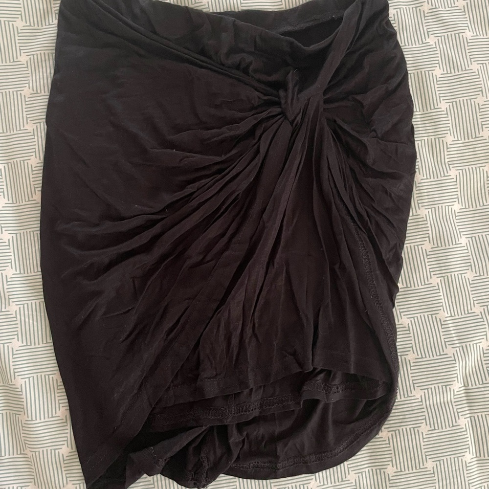 Cute black knot mini skirt